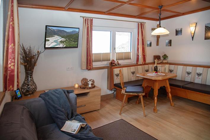 Ferienhaus Hochvogel Hinterhornbach Экстерьер фото